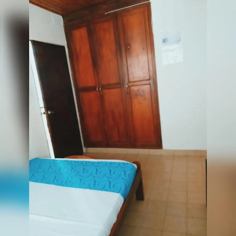 Pensión Hotel Cabaña Midas Rodadero Santa Marta