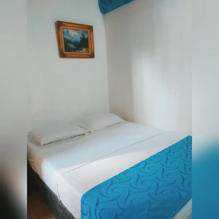 Hotel Cabaña Midas Rodadero Santa Marta  Pensión